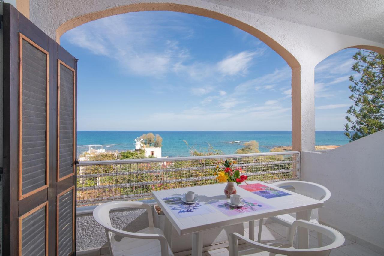 Iliostasi Beach Apartments Hersonissos  Exterior photo